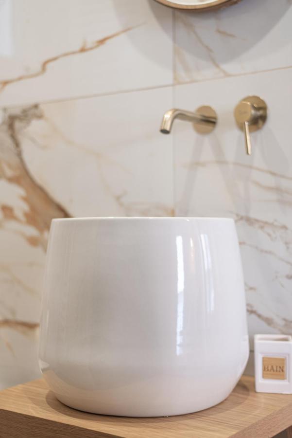 2Bdroom Plaka Apartment アテネ エクステリア 写真
