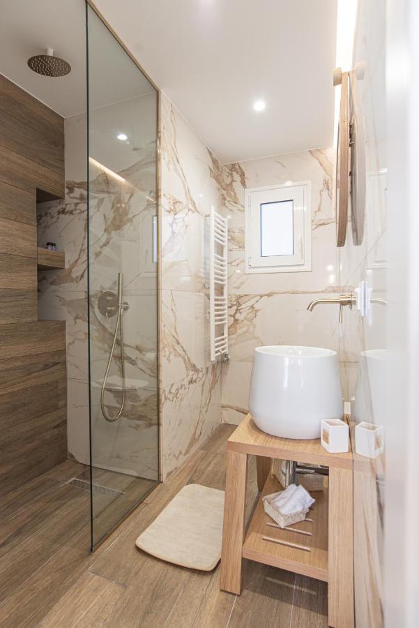 2Bdroom Plaka Apartment アテネ エクステリア 写真
