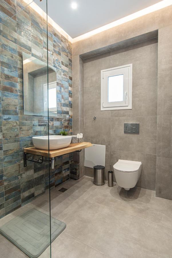 2Bdroom Plaka Apartment アテネ エクステリア 写真